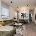 Apartman Sky Luxury Penthouse Zára