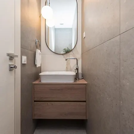 Sky Luxury Penthouse アパート ザダル