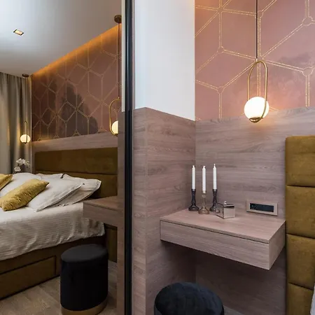アパート Sky Luxury Penthouse ザダル