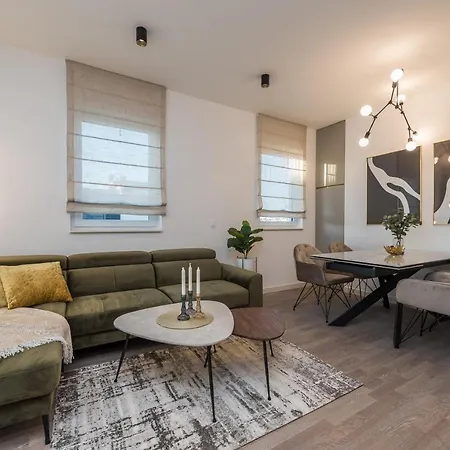 Sky Luxury Penthouse 아파트 자다르