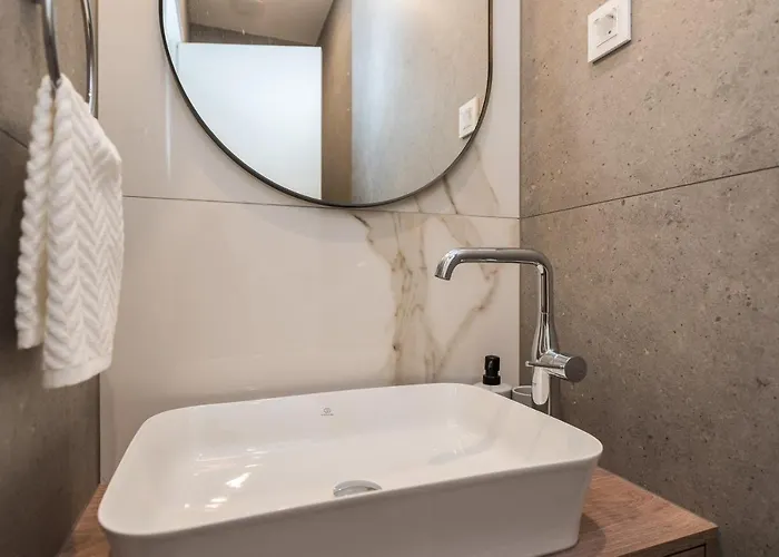 Lejlighed Sky Luxury Penthouse *