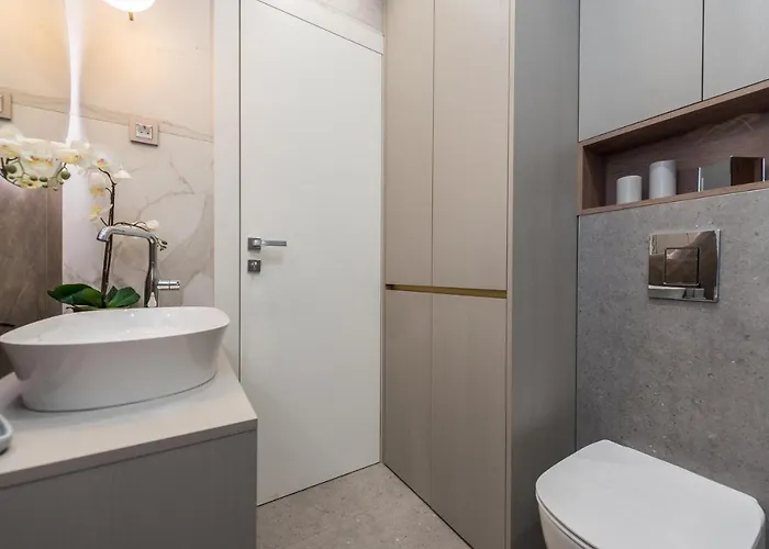 Sky Luxury Penthouse *