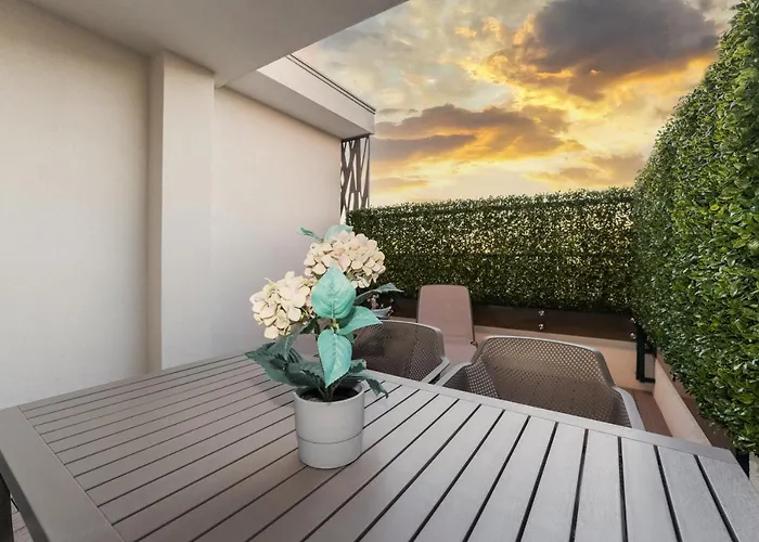 Lejlighed Sky Luxury Penthouse *